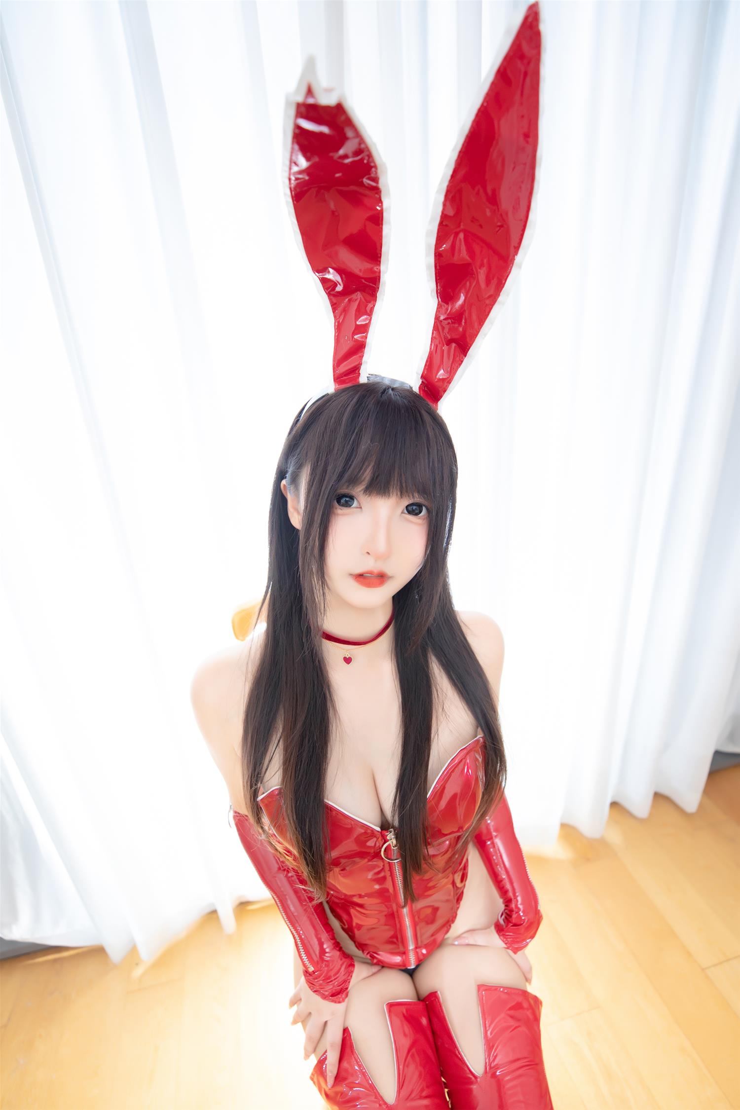 神楽坂真冬 VOL.116 红兔迎春 [75P2V-193MB]