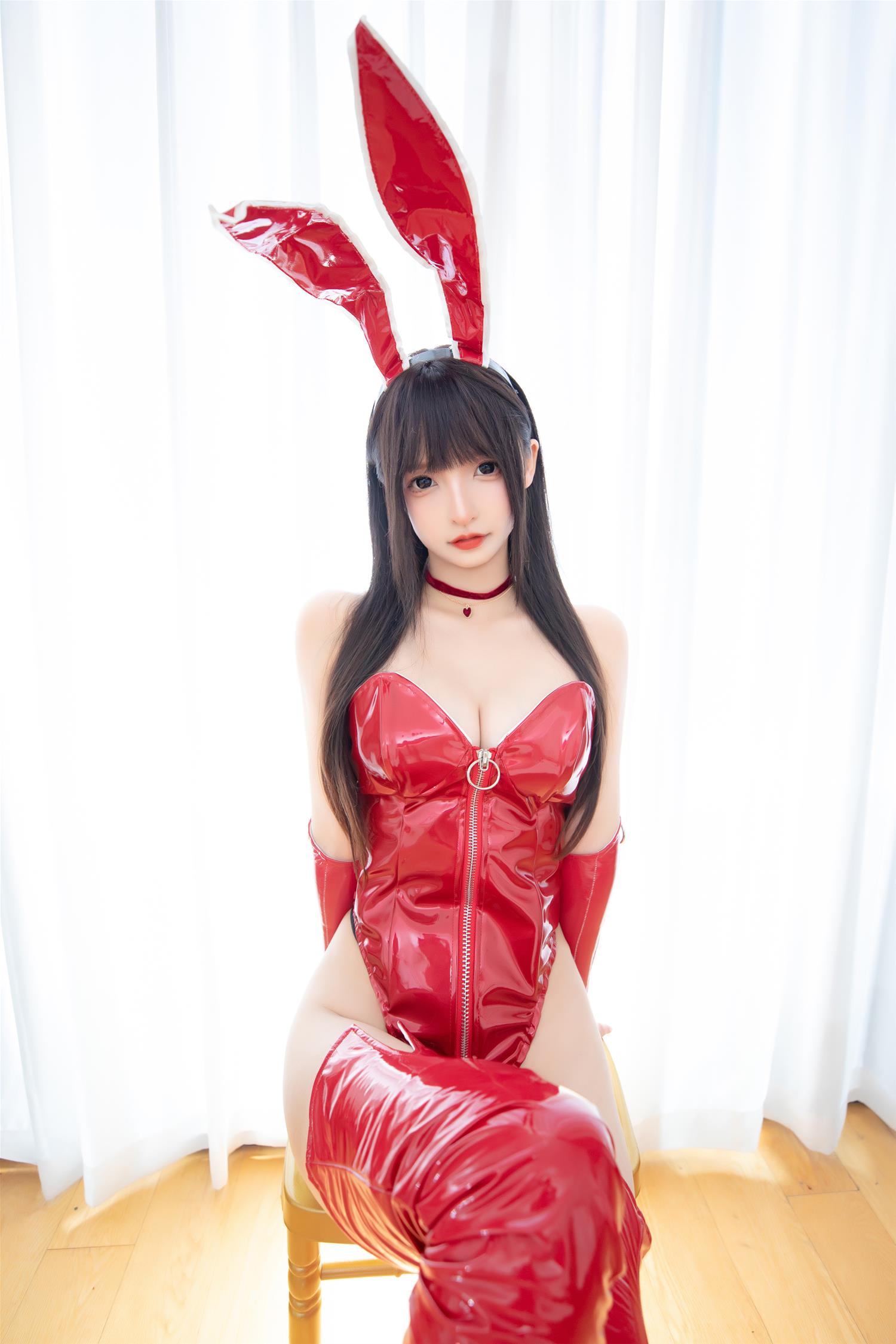 神楽坂真冬 VOL.116 红兔迎春 [75P2V-193MB]