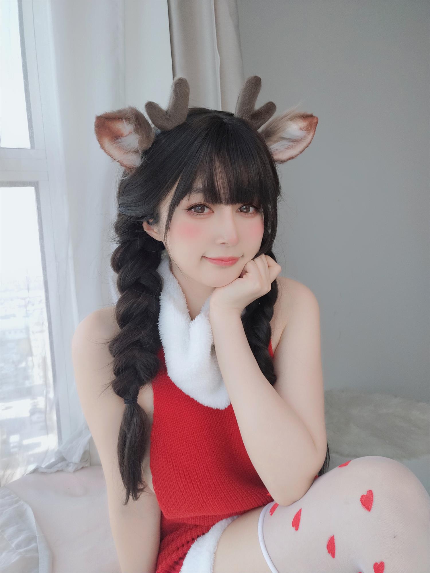 Coser小姐姐 白银81 NO.101 2022年12月fantia合集 [340P8V-1.51GB]