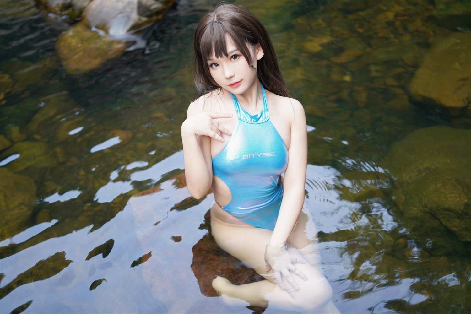 七七娜娜子 竞泳 [40P3V-527MB]