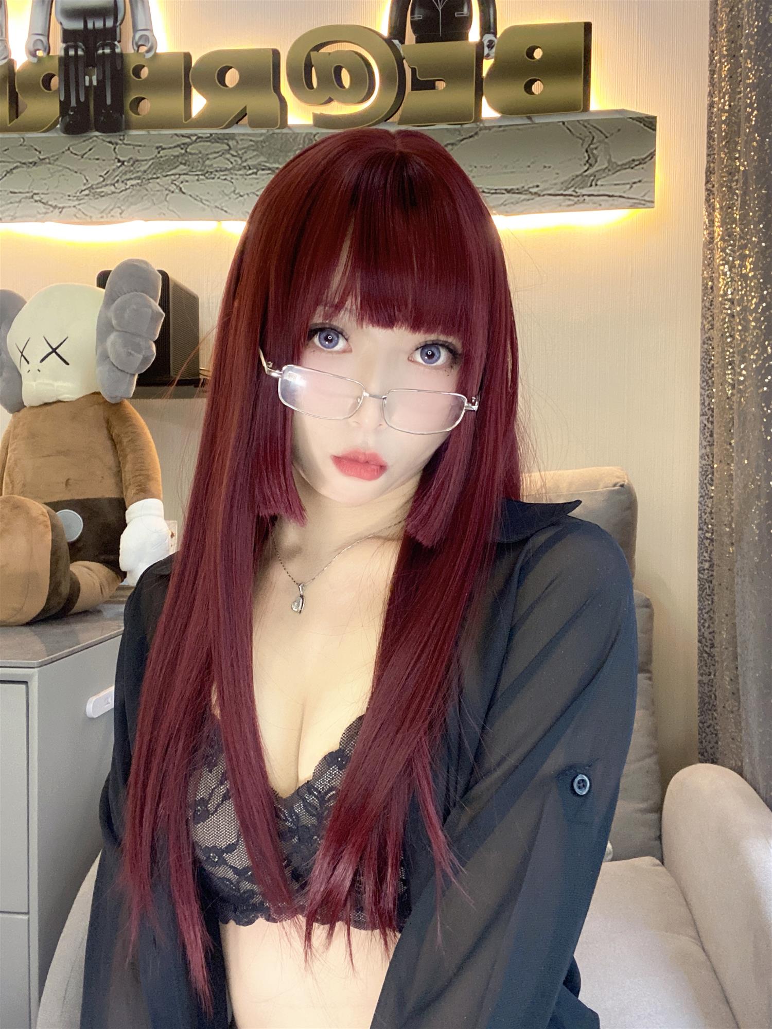 Money冷冷 黑衬衫 [60P2V-1.11GB]