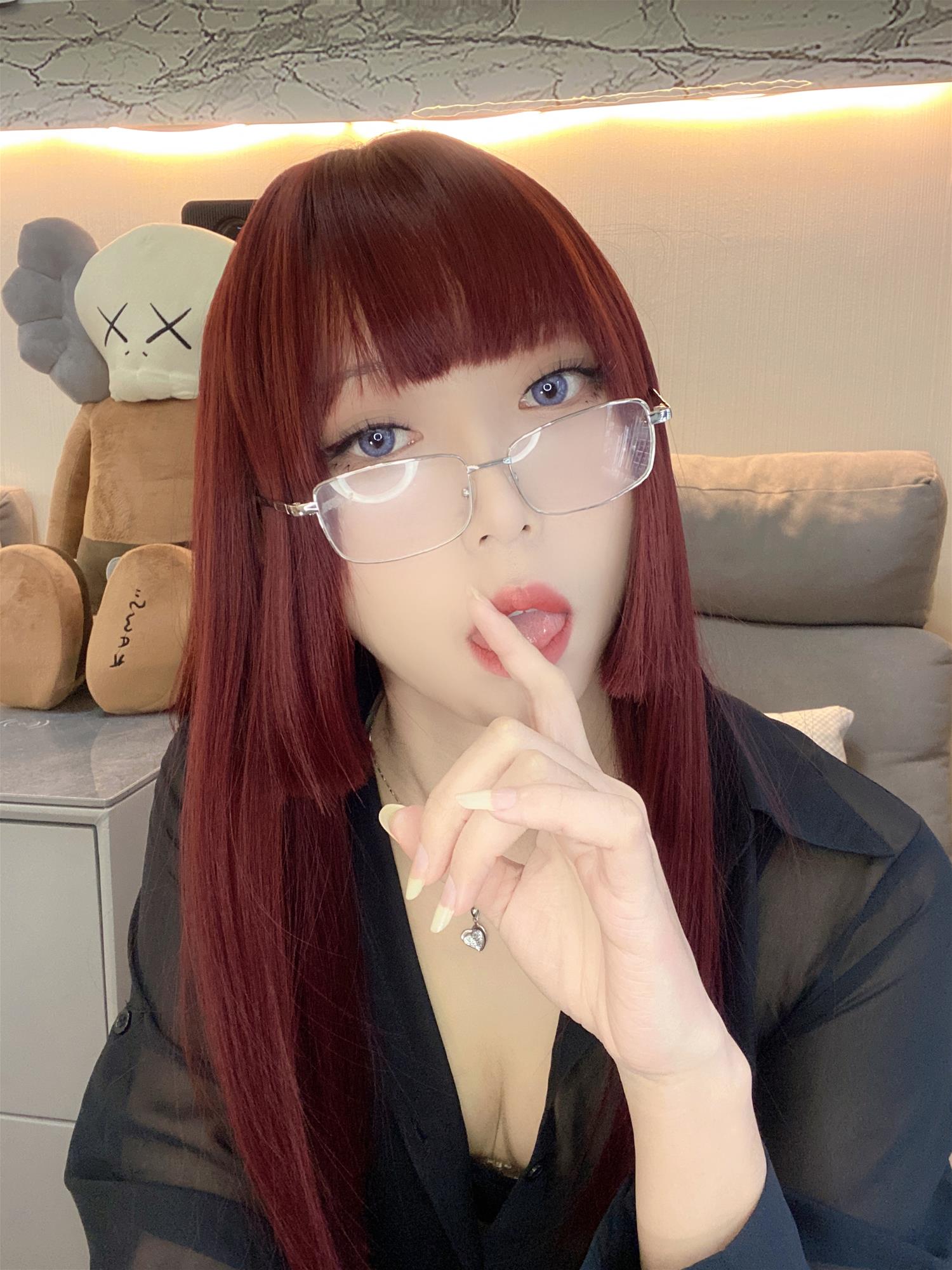 Money冷冷 黑衬衫 [60P2V-1.11GB]