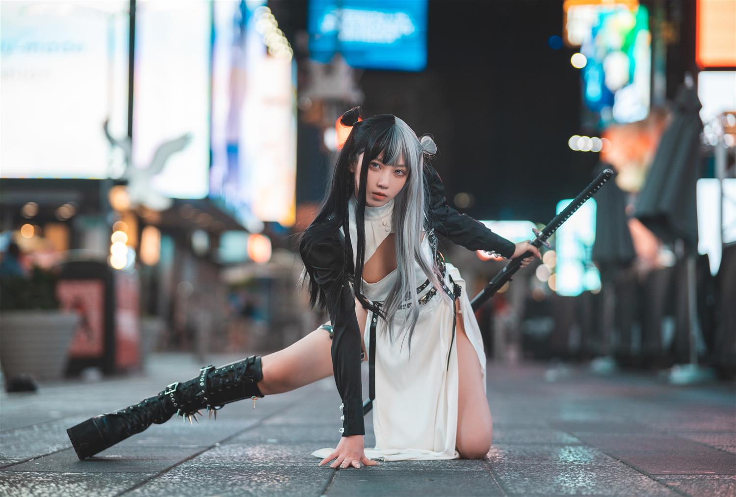 果咩酱w 中式赛博 [13P-352MB]