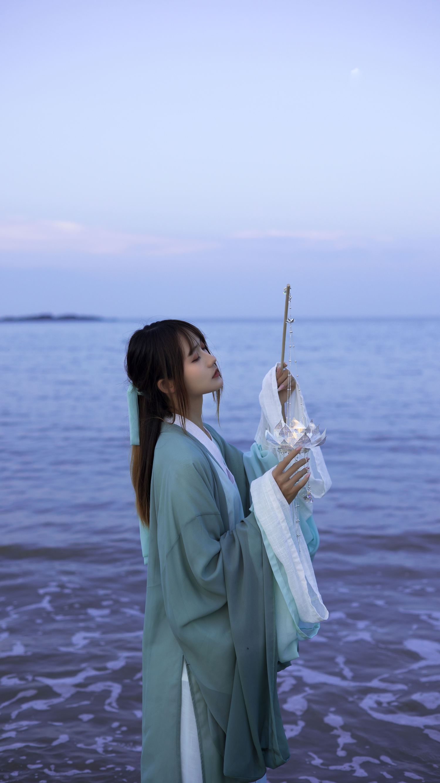 兔子zzz 无妄海 [21P-265MB]