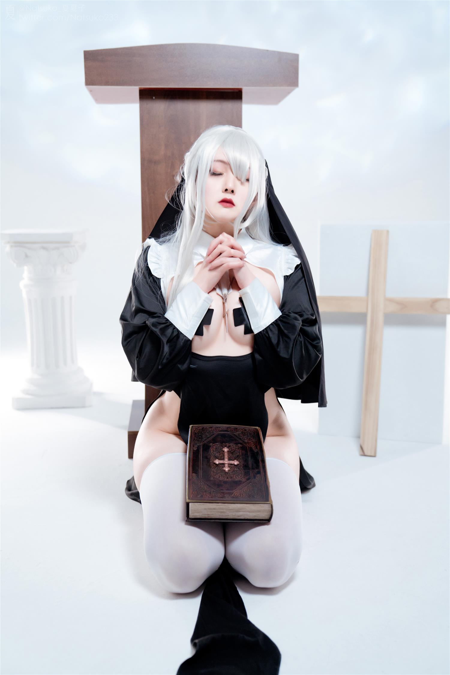 Natsuko夏夏子 反差修女 [40P1V-499MB]