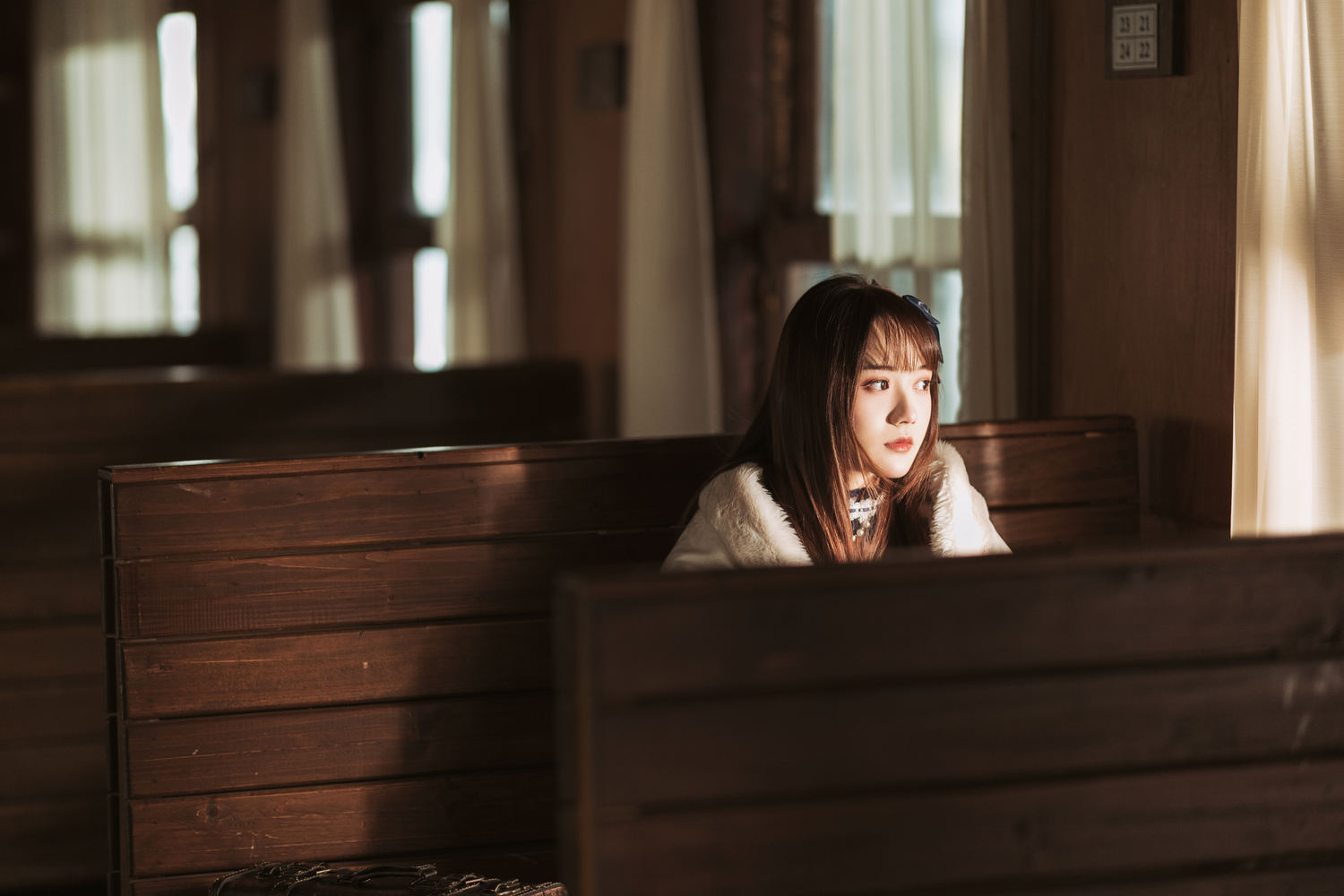 兔子zzz 远行 [28P-315MB]