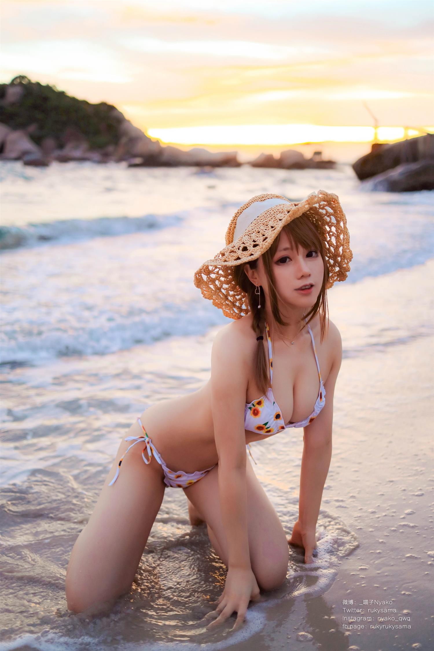 Nyako喵子 向日葵比基尼 [66P1V-149MB]