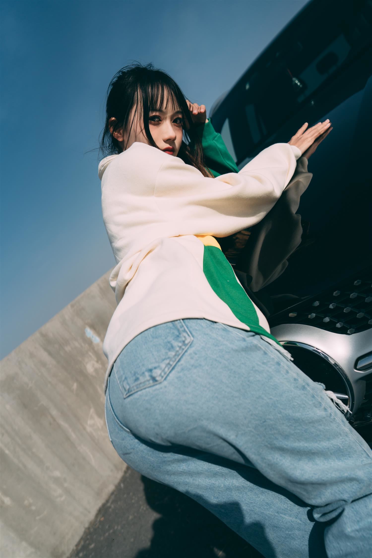 兔子zzz 阳光滨海 [28P-172MB]