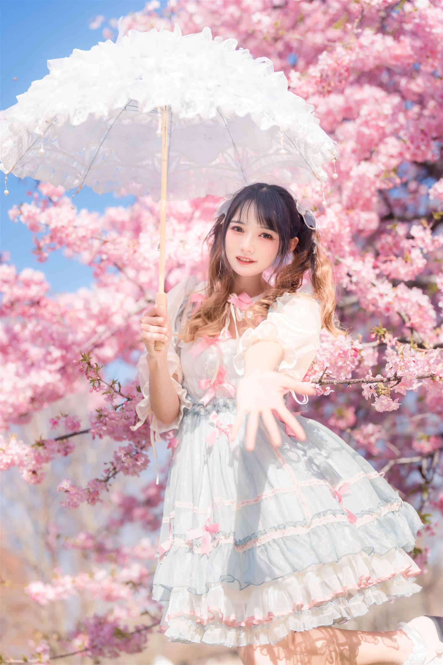 兔子zzz 粉色春天 [23P-125MB]