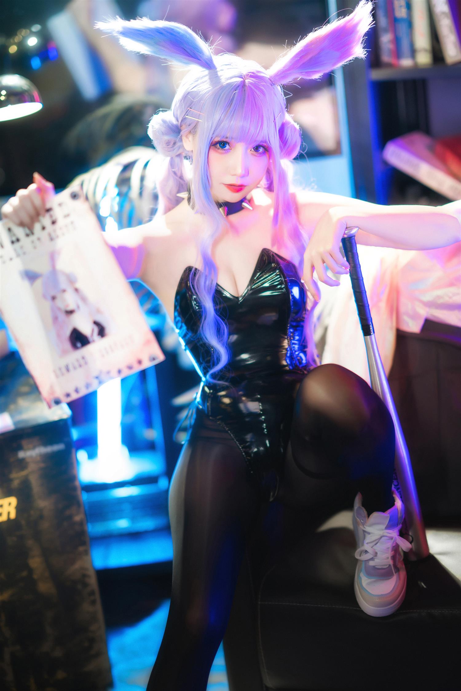 焖焖碳 麻辣兔头X异色兔 [38P-346MB]