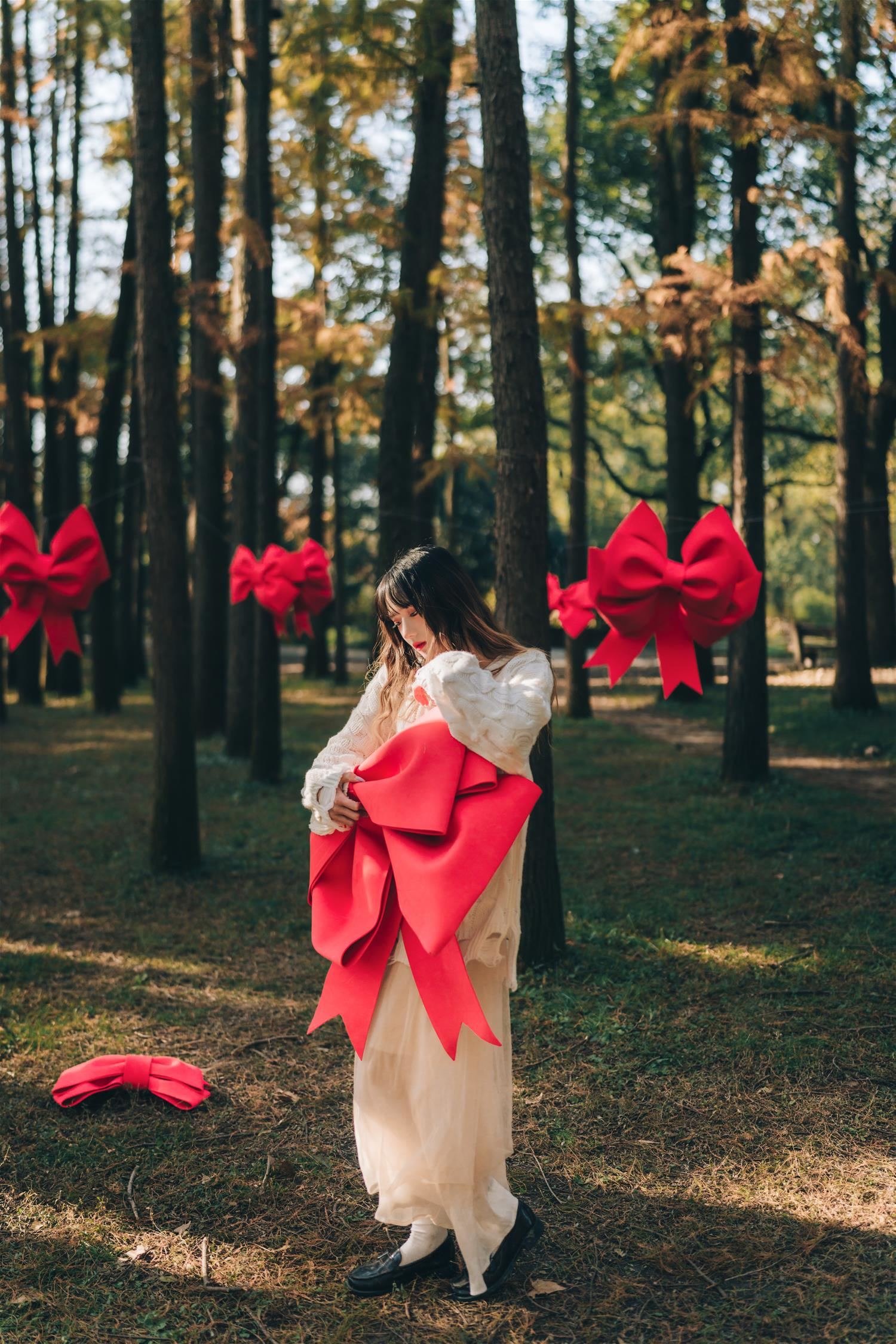 兔子zzz 红色蝴蝶结 [22P-167MB]