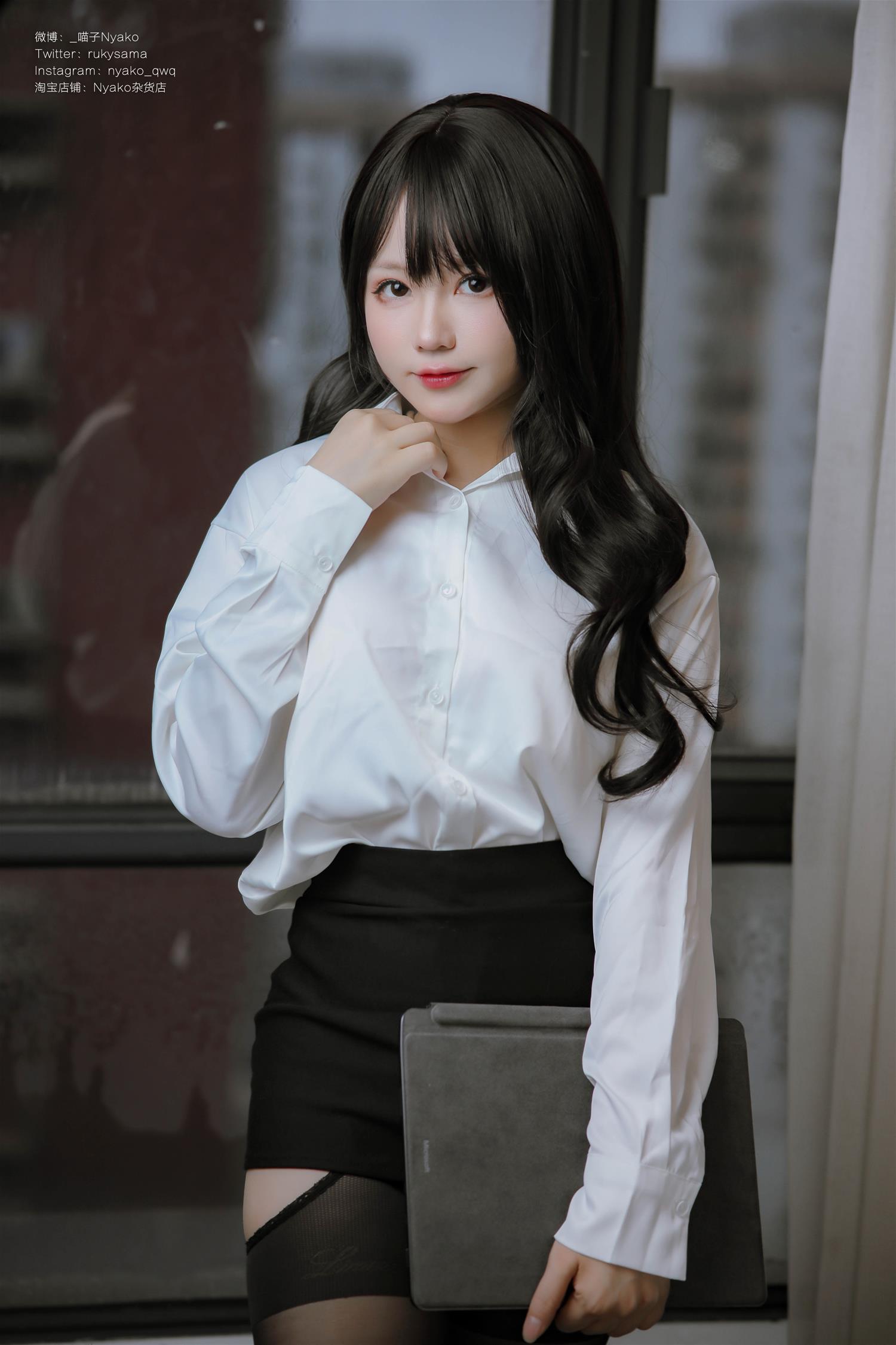 Nyako喵子 隣のやばいお姉さん OL [78P1V-715MB]