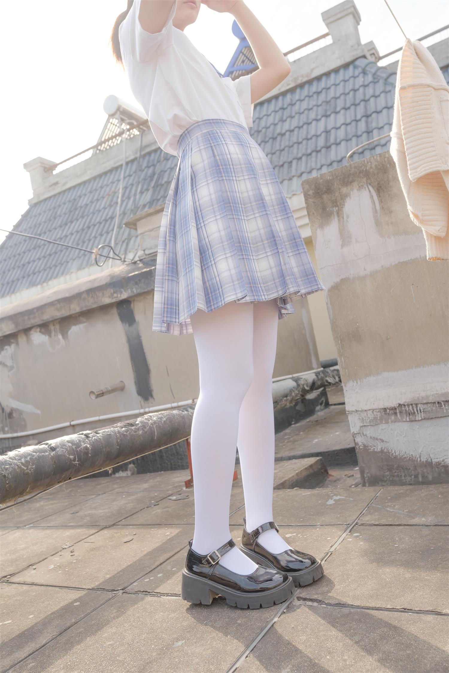 森萝财团 月下-005 小夜 白丝 真空80D [74P1V-2.04GB]