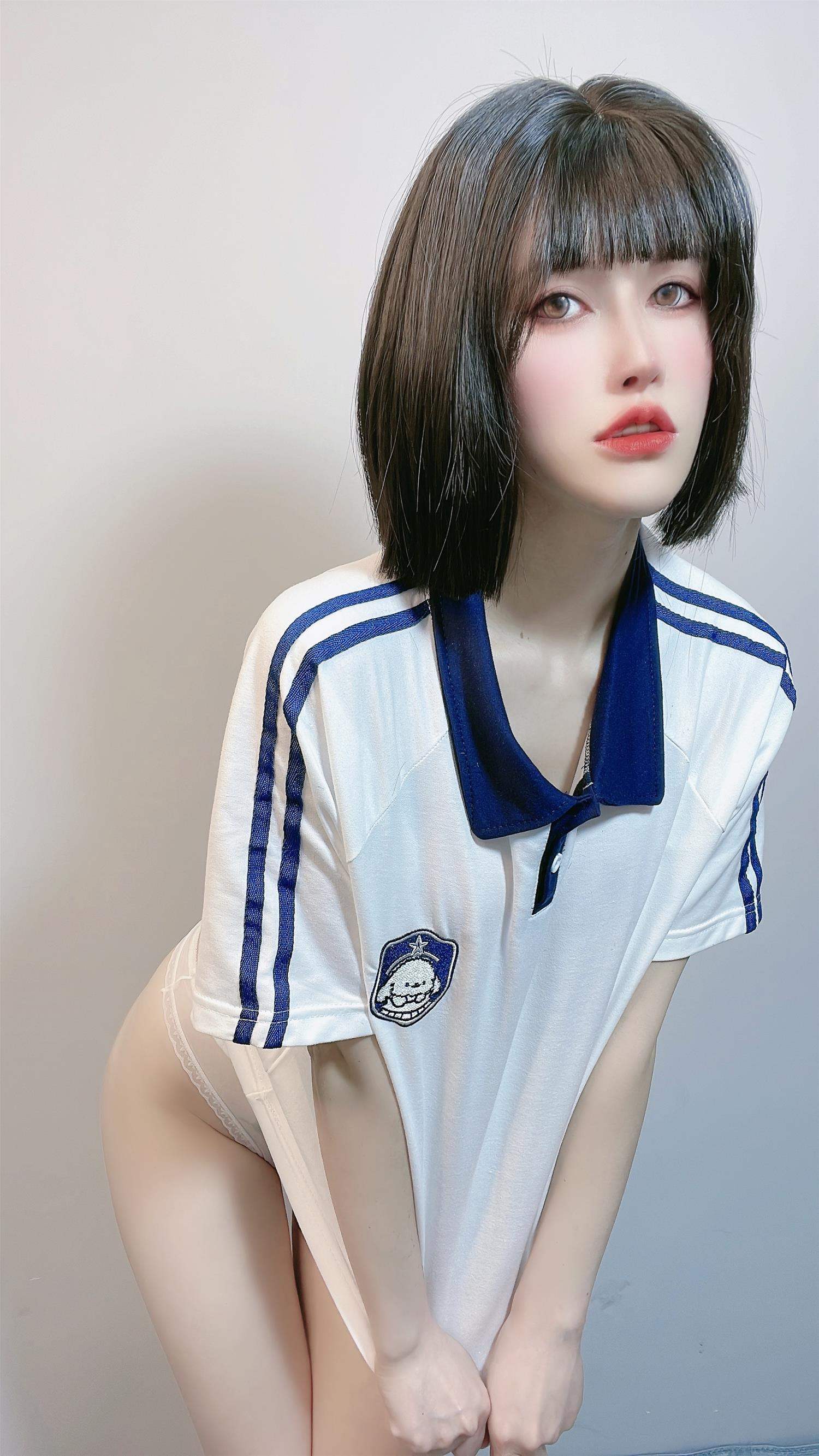 鹿八岁 不良学妹 [34P-99MB]