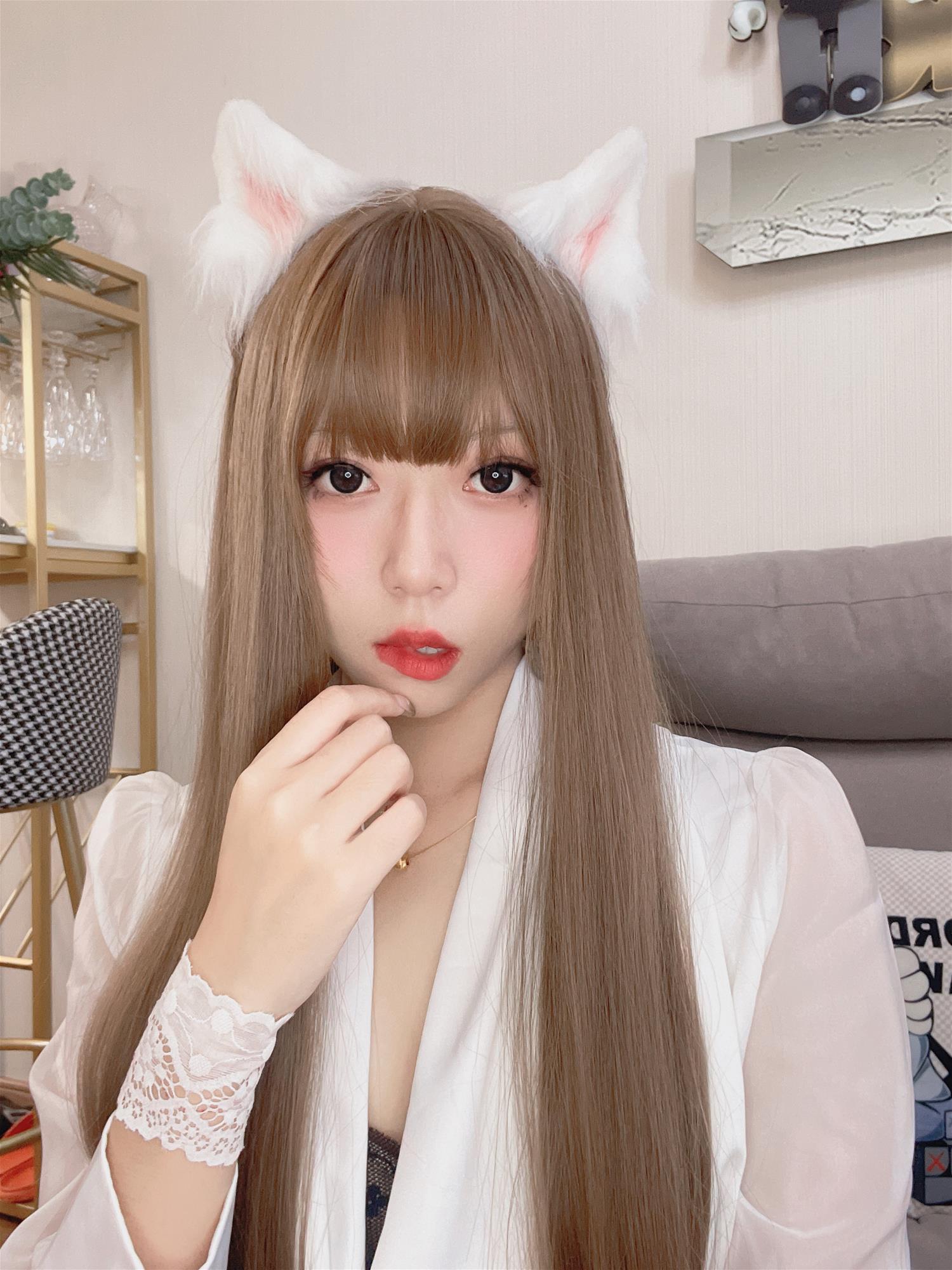 Money冷冷 OL妖精的尾巴 [73P2V-1.46GB]