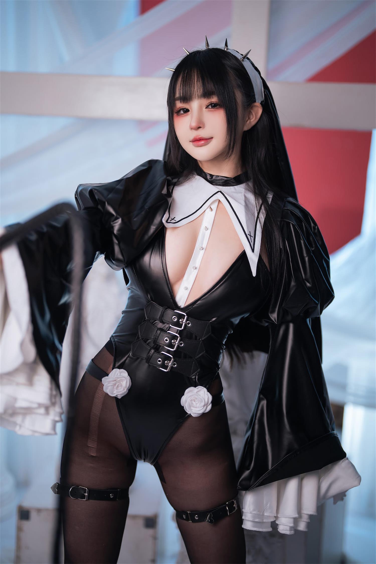 桜井宁宁 皮衣修女 [60P-459MB]