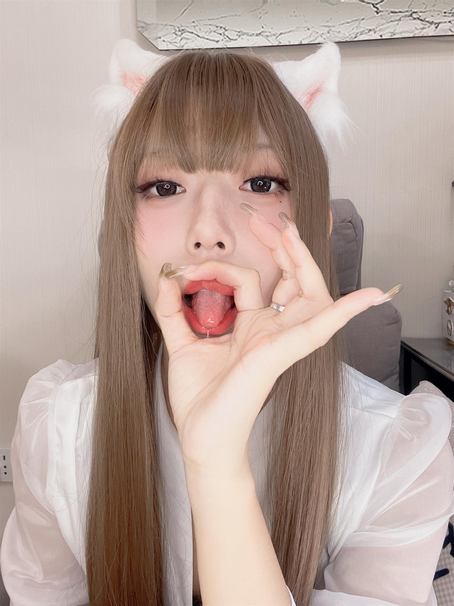 Money冷冷 OL妖精的尾巴 [73P2V-1.46GB]