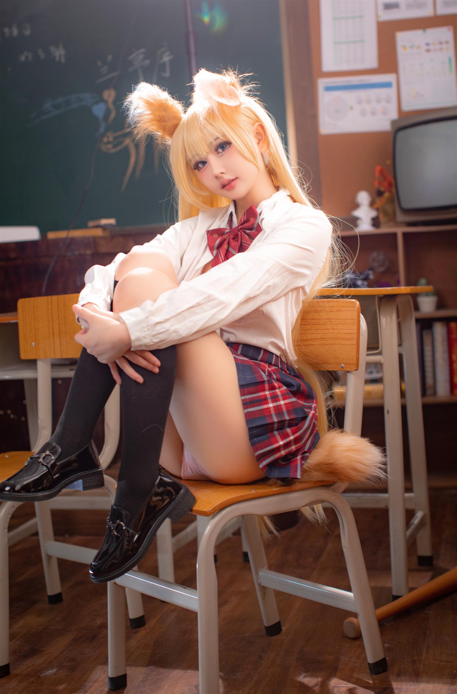 您的蛋蛋 你的狐仙女友 [107P-1.91GB]