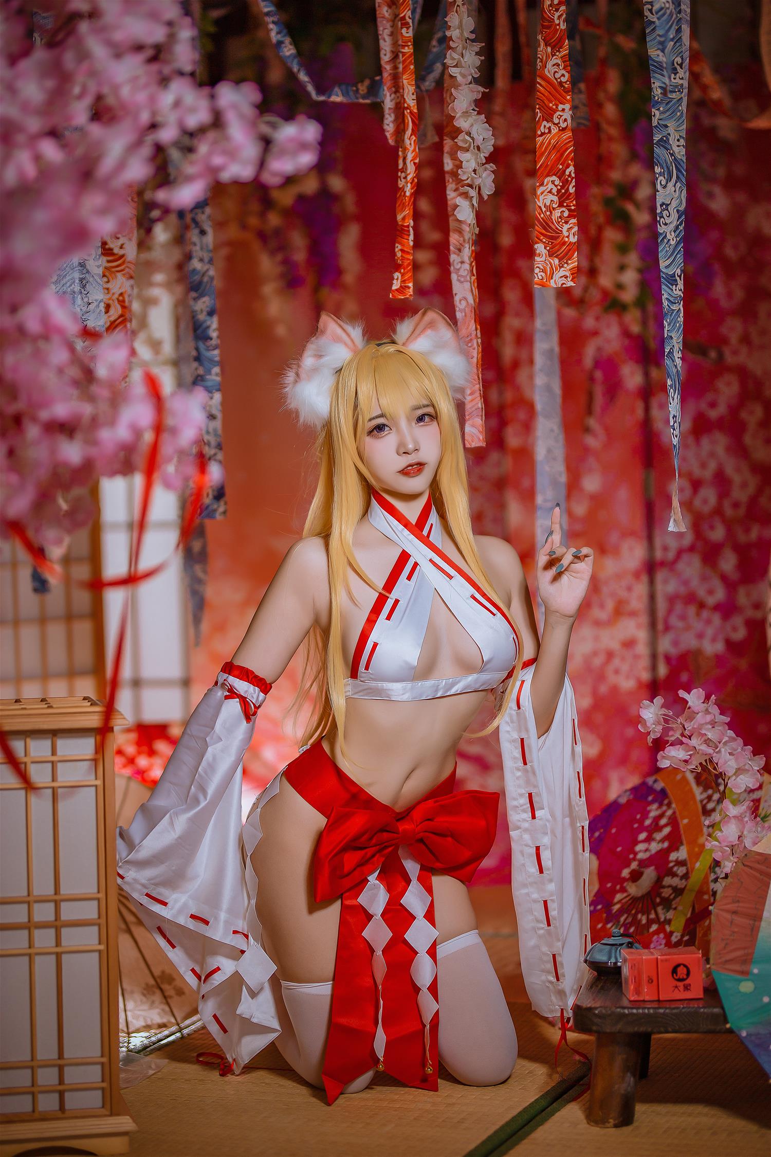 二佐 私房大象巫女 [15P-137MB]