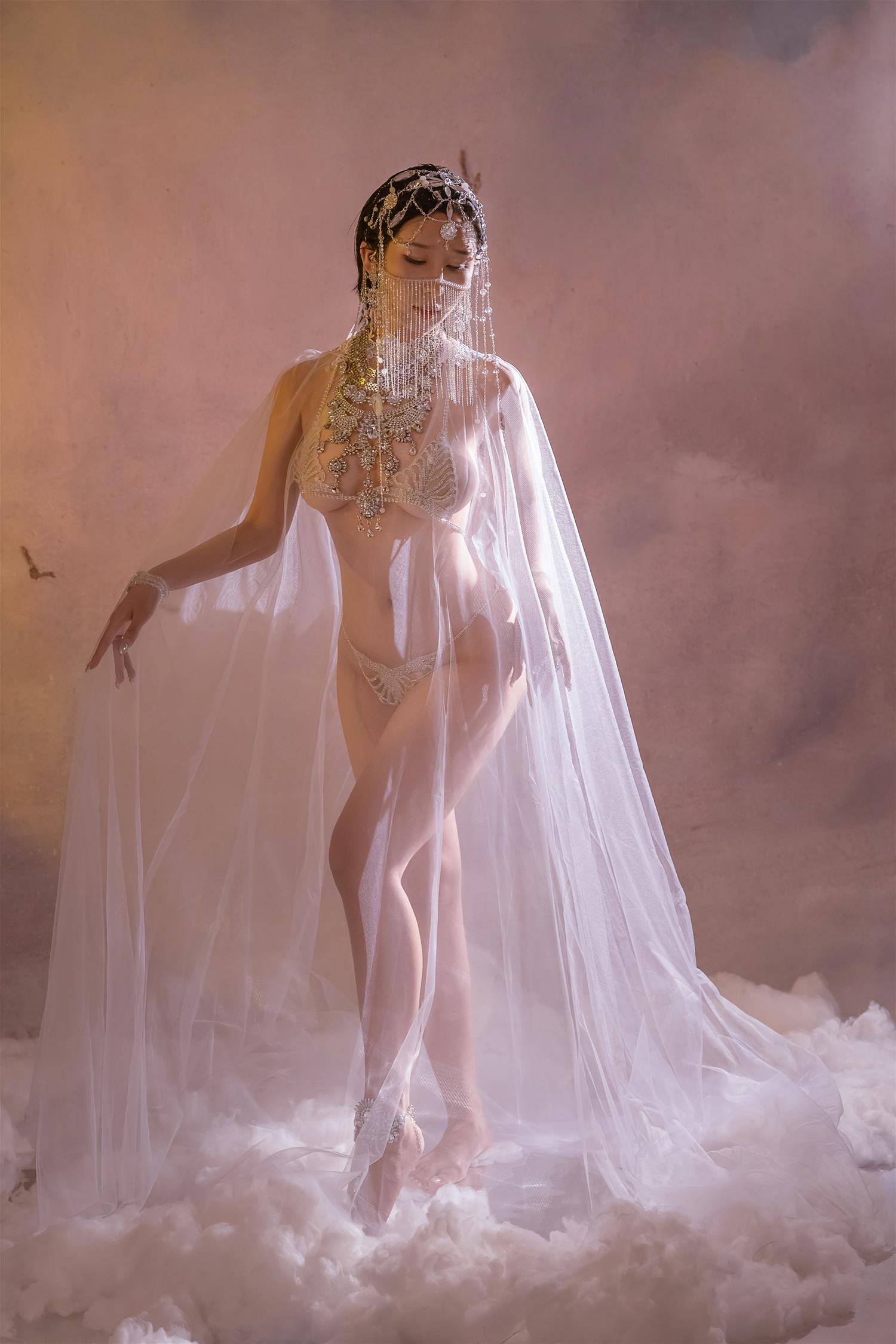 云溪溪 奶桃 Iceland spar冰洲石 [40P-391MB]