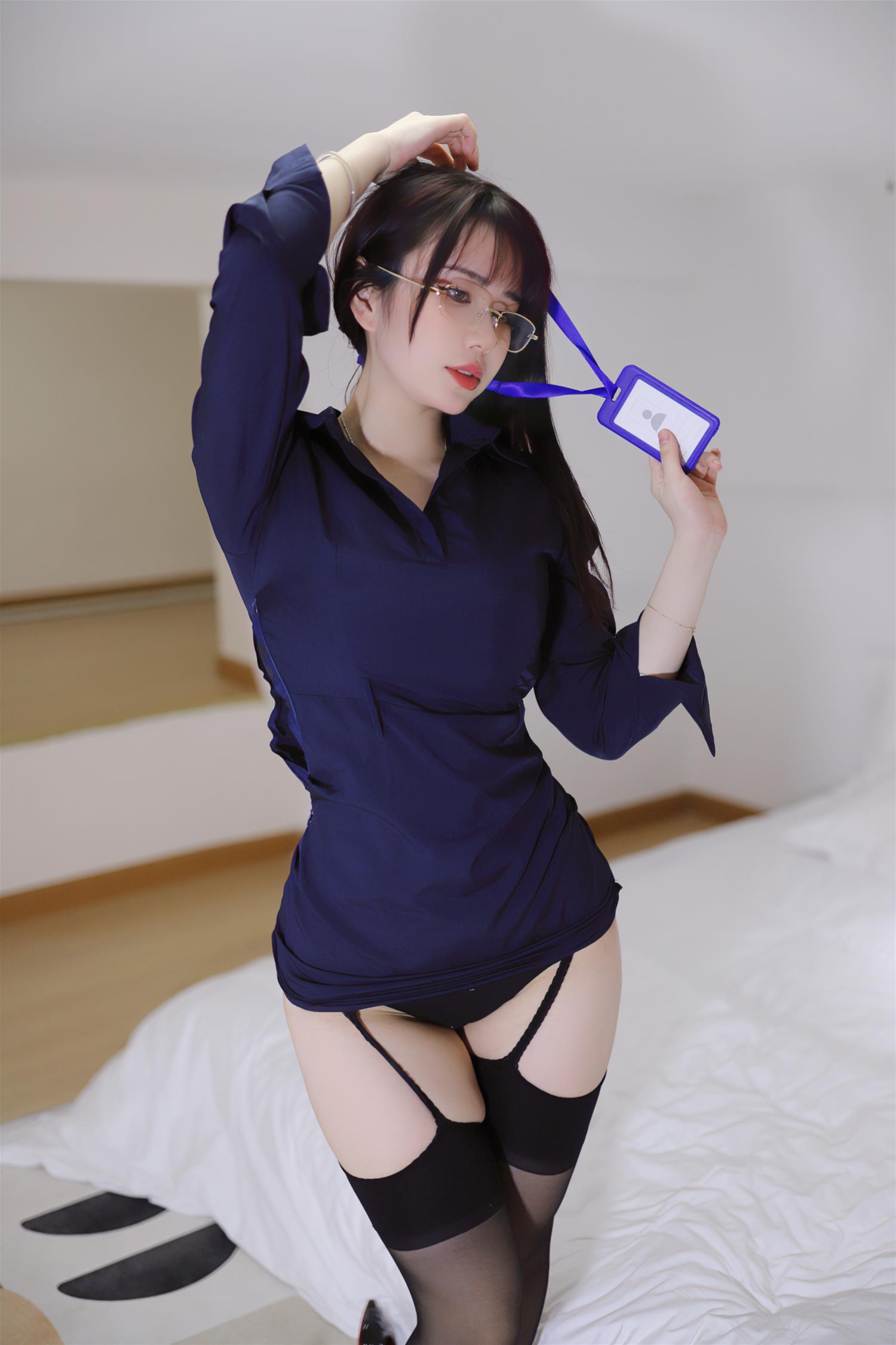 Tina很妖孽呀 职业装秘书 [46P-398MB]