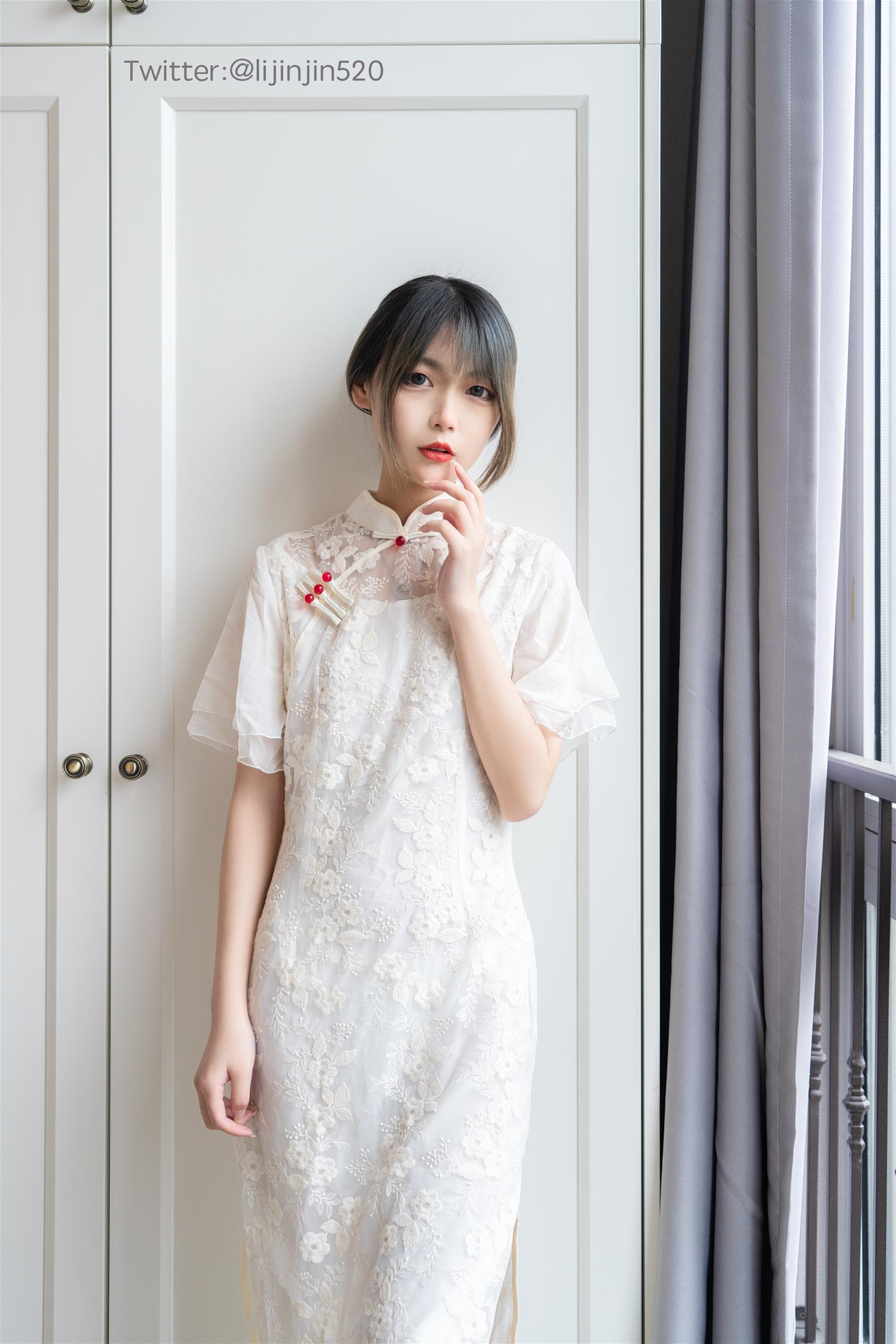 梨瑾瑾 改良旗袍 [20P-213MB]