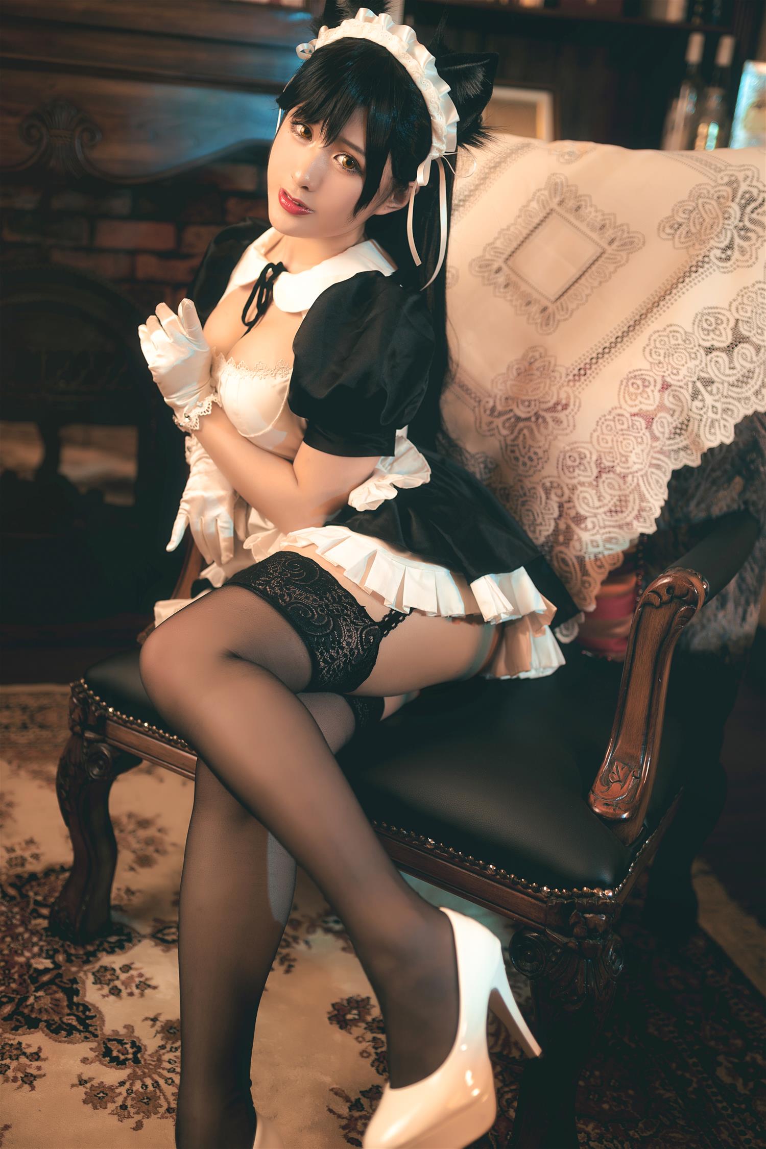 柘烟_Zuken 大狗写真 [70P-906MB]