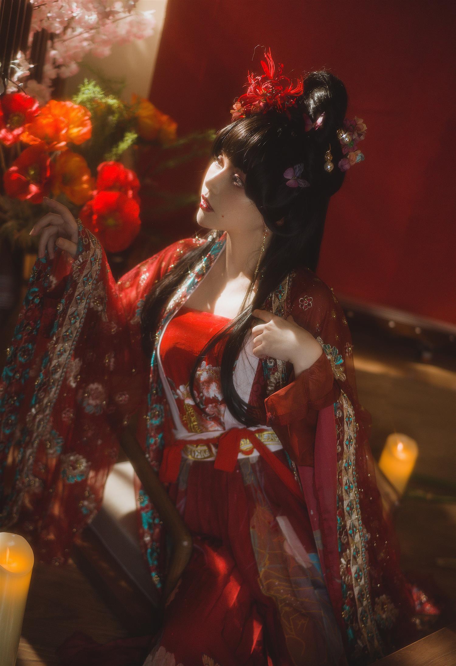 凛子酱 抚绸衣庄 [26P-79MB]