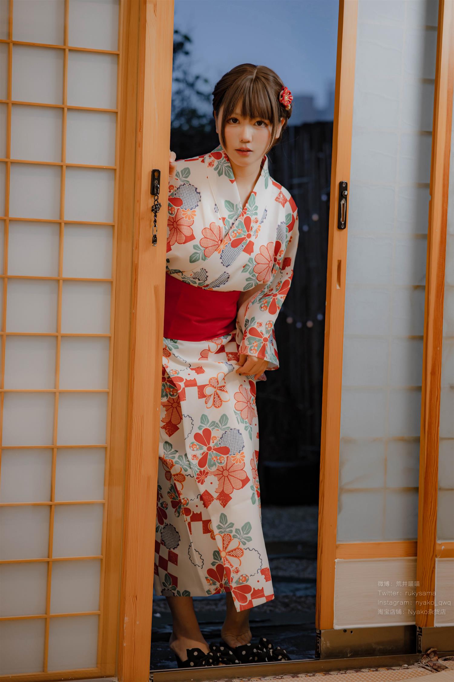 Nyako喵子 和风烂漫 浴衣 [86P1V-739MB]