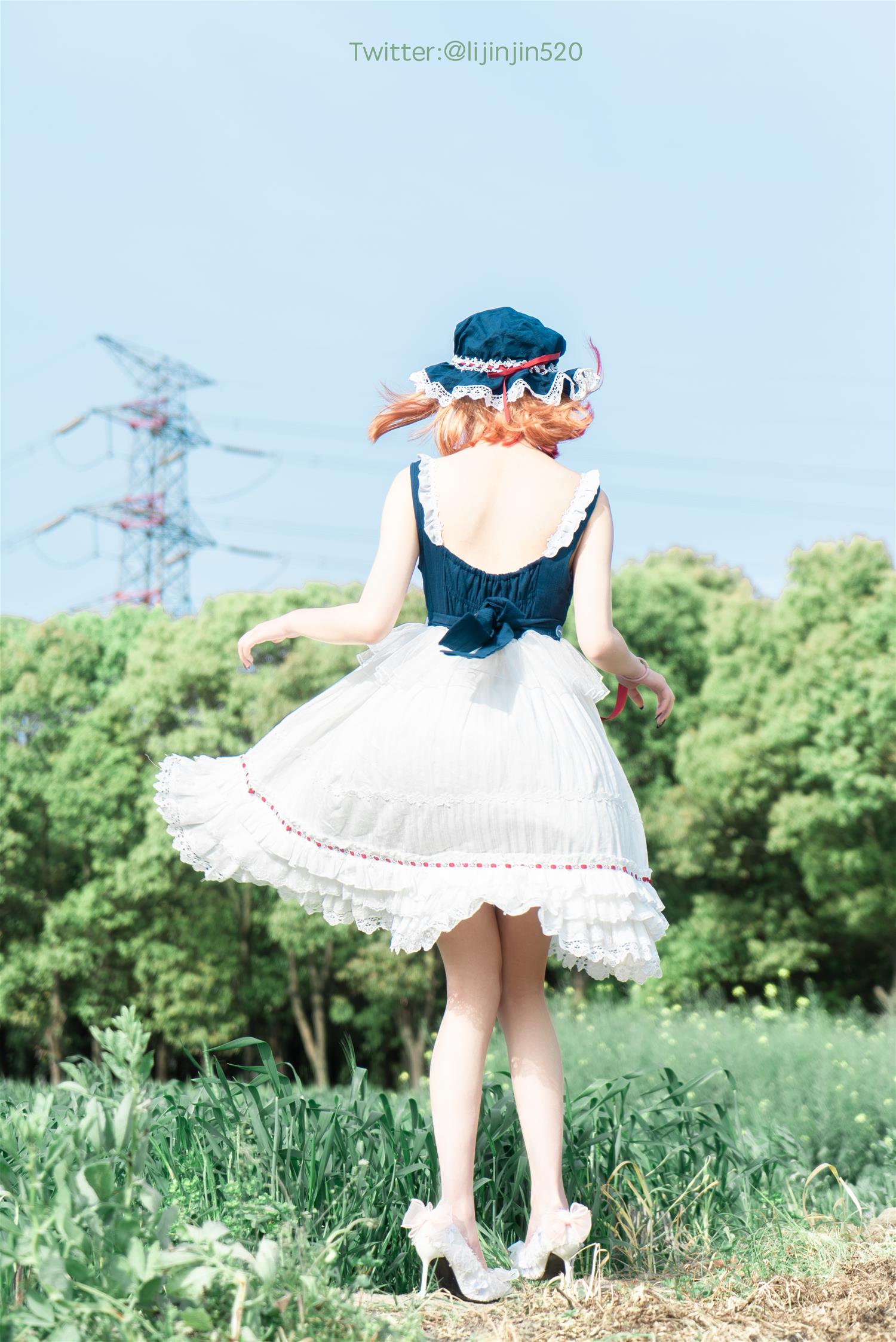 梨瑾瑾 户外LO裙 [22P-209MB]