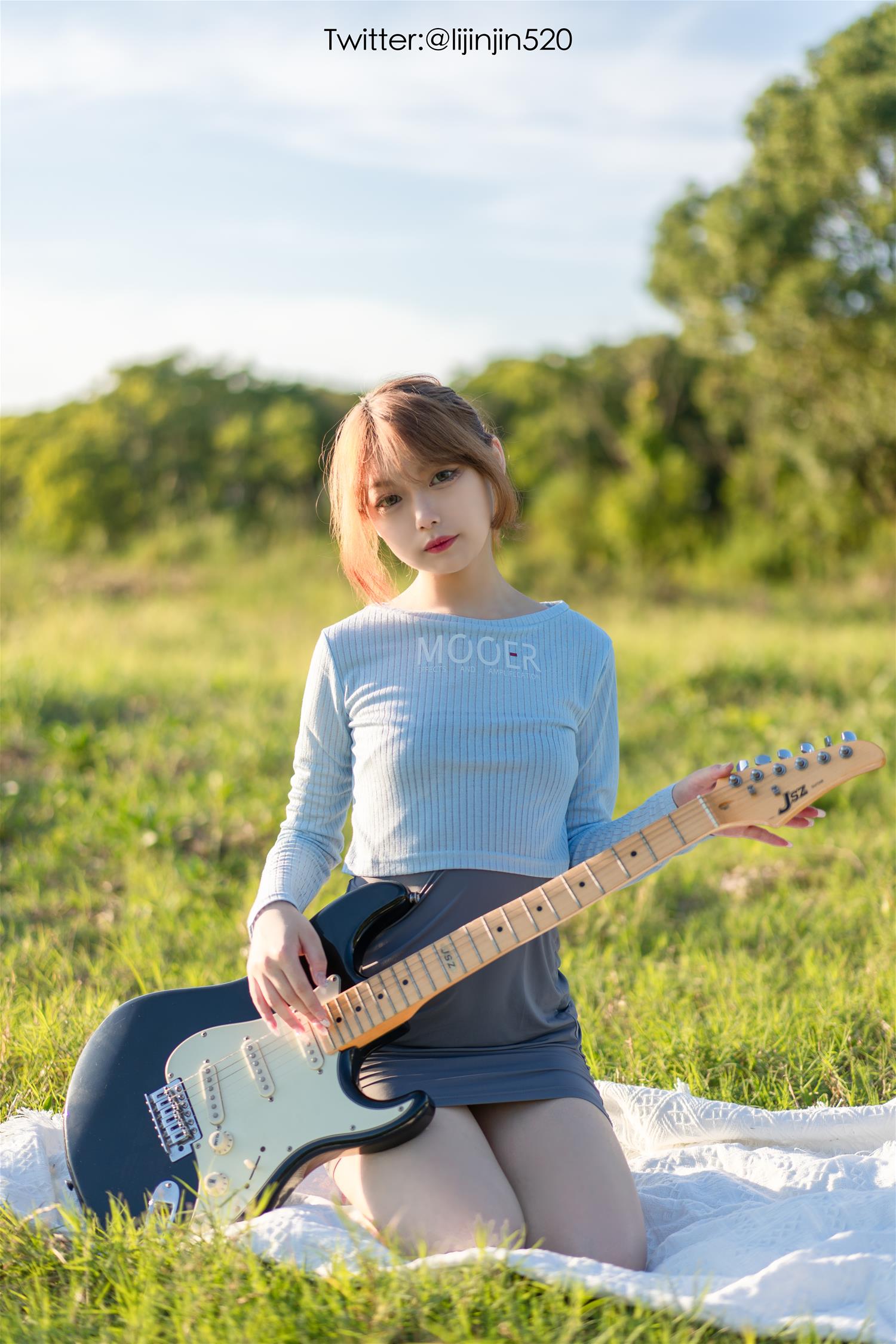 梨瑾瑾 吉他妹妹 [15P3V-178MB]