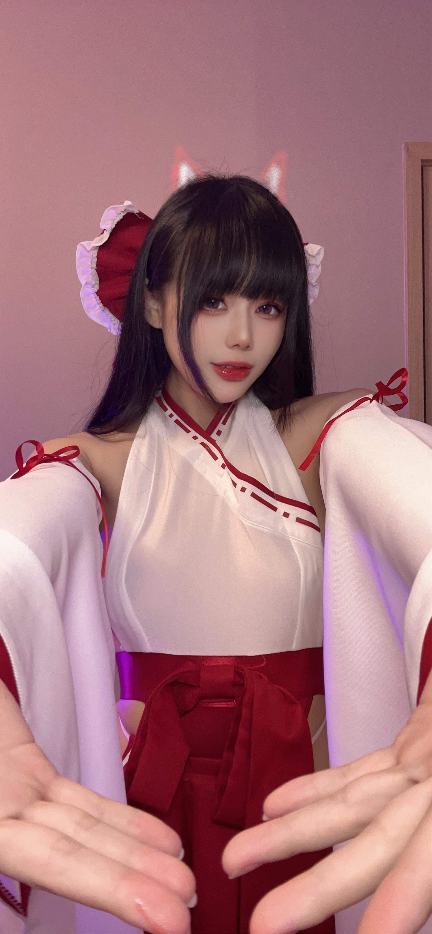 九言 巫女的爱 [32P2V-133MB]