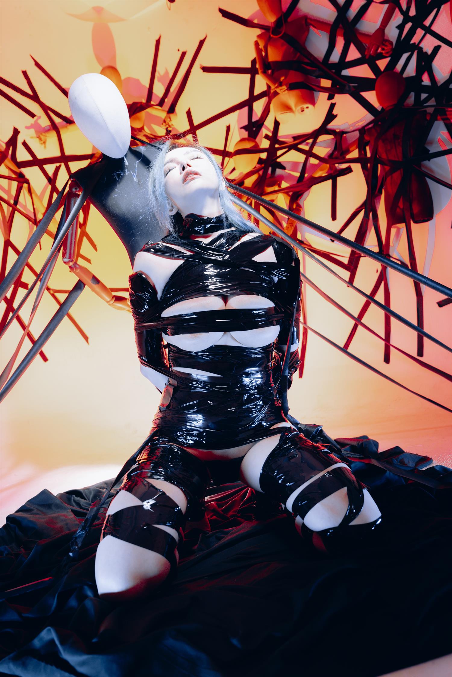 秋和柯基 困境 [51P1V-593MB]