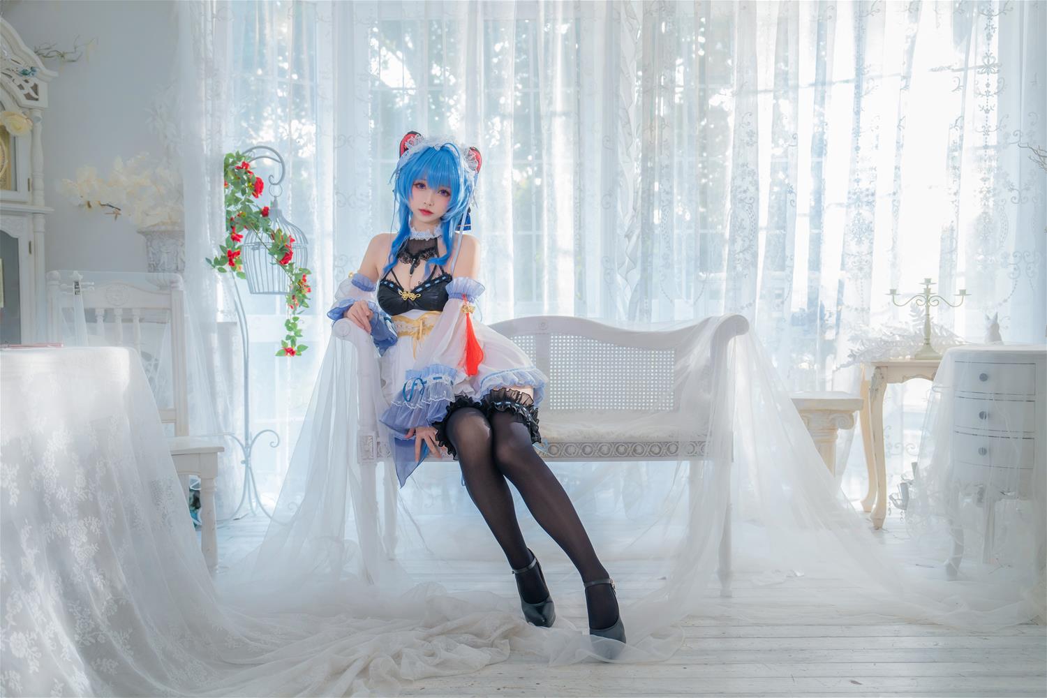 大大卷卷小卷 甘雨女仆 [20P-160MB]