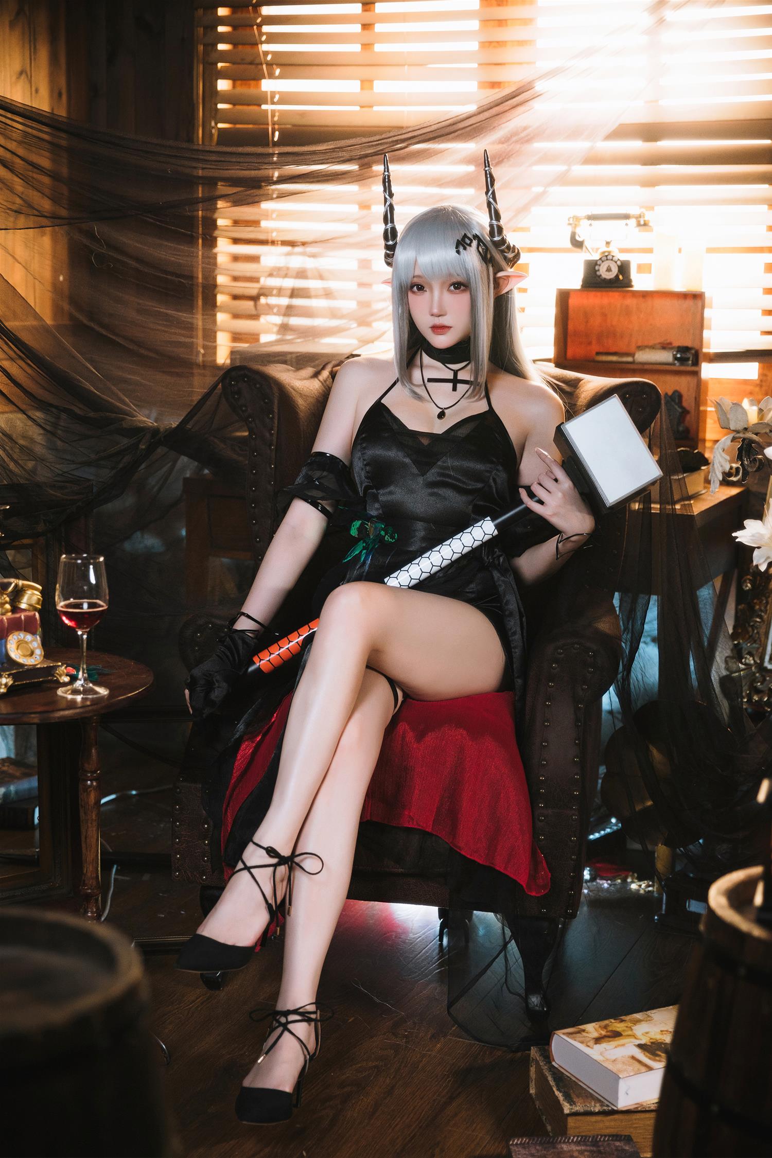 瓜希酱 明日方舟 泥岩音律联觉 零号特工 [25P-100MB]