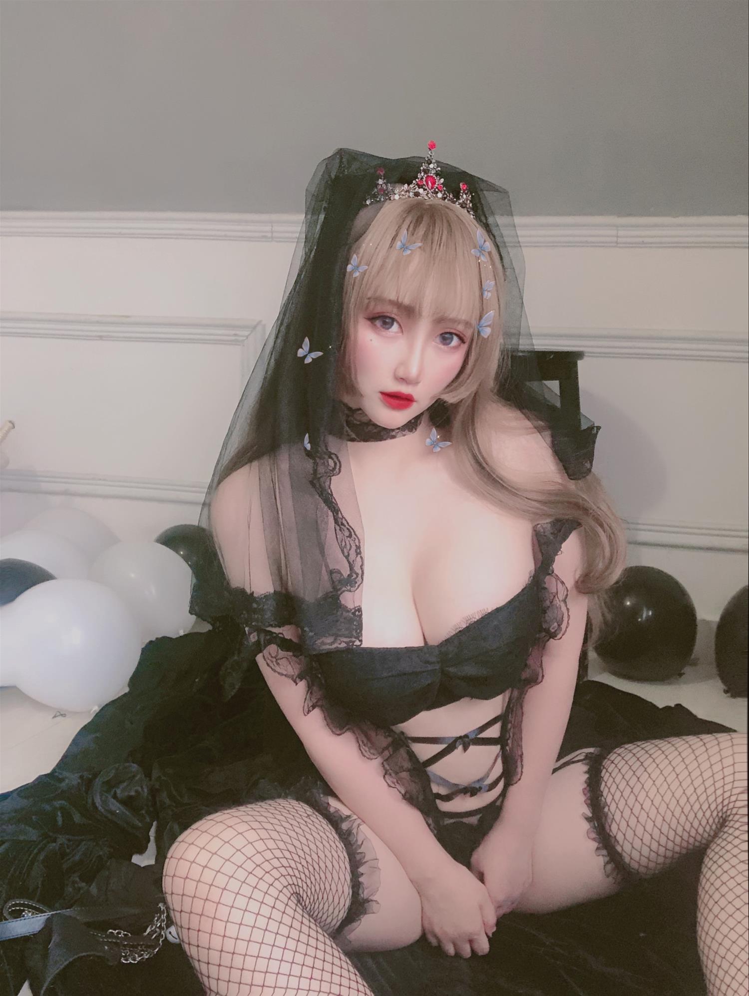 橙橙yo 女王 [60P-71MB]