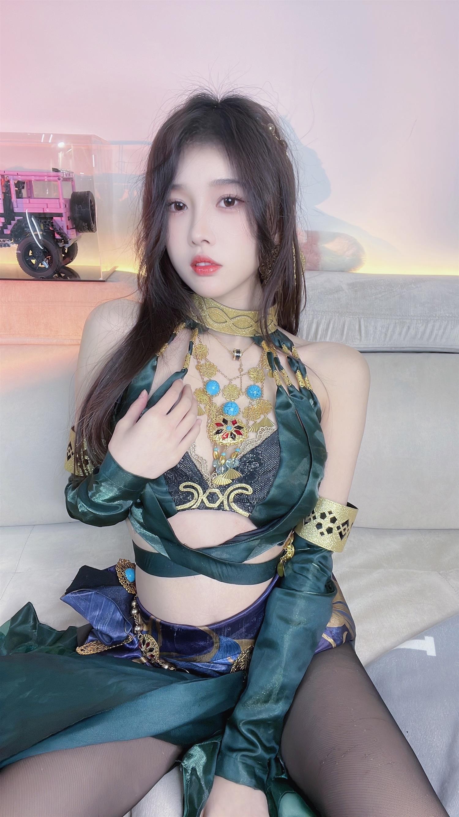 虎牙小小奶瓶 迦南 [17P1V-132MB]