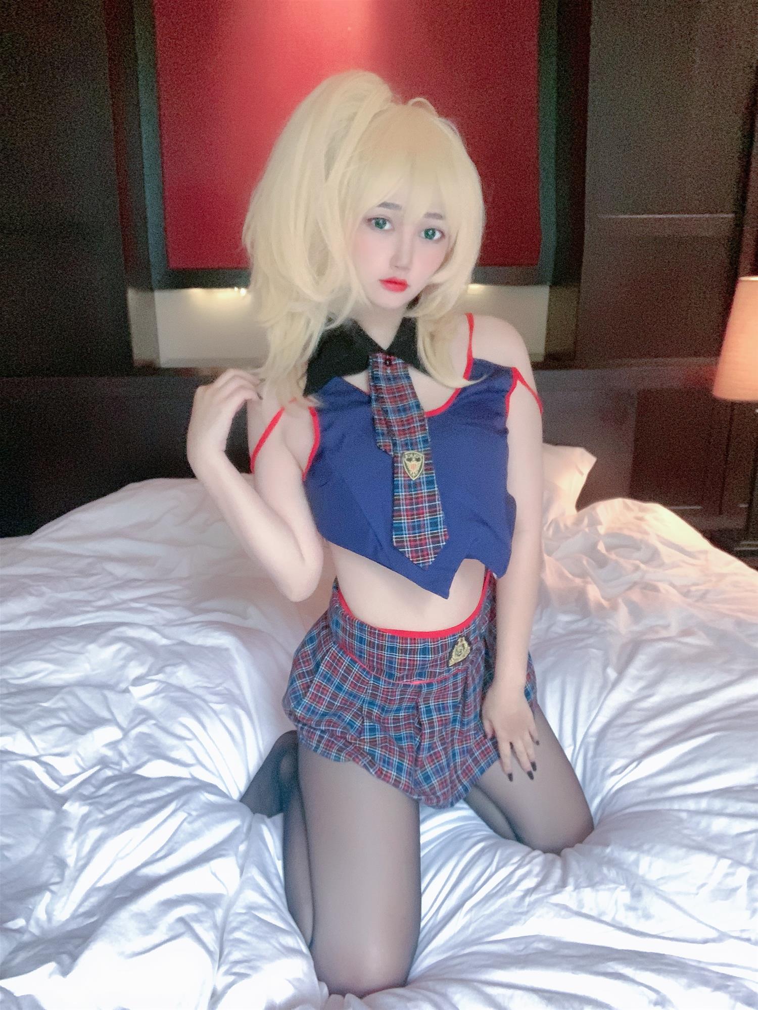 橙橙yo 学姐 [53P-237MB]