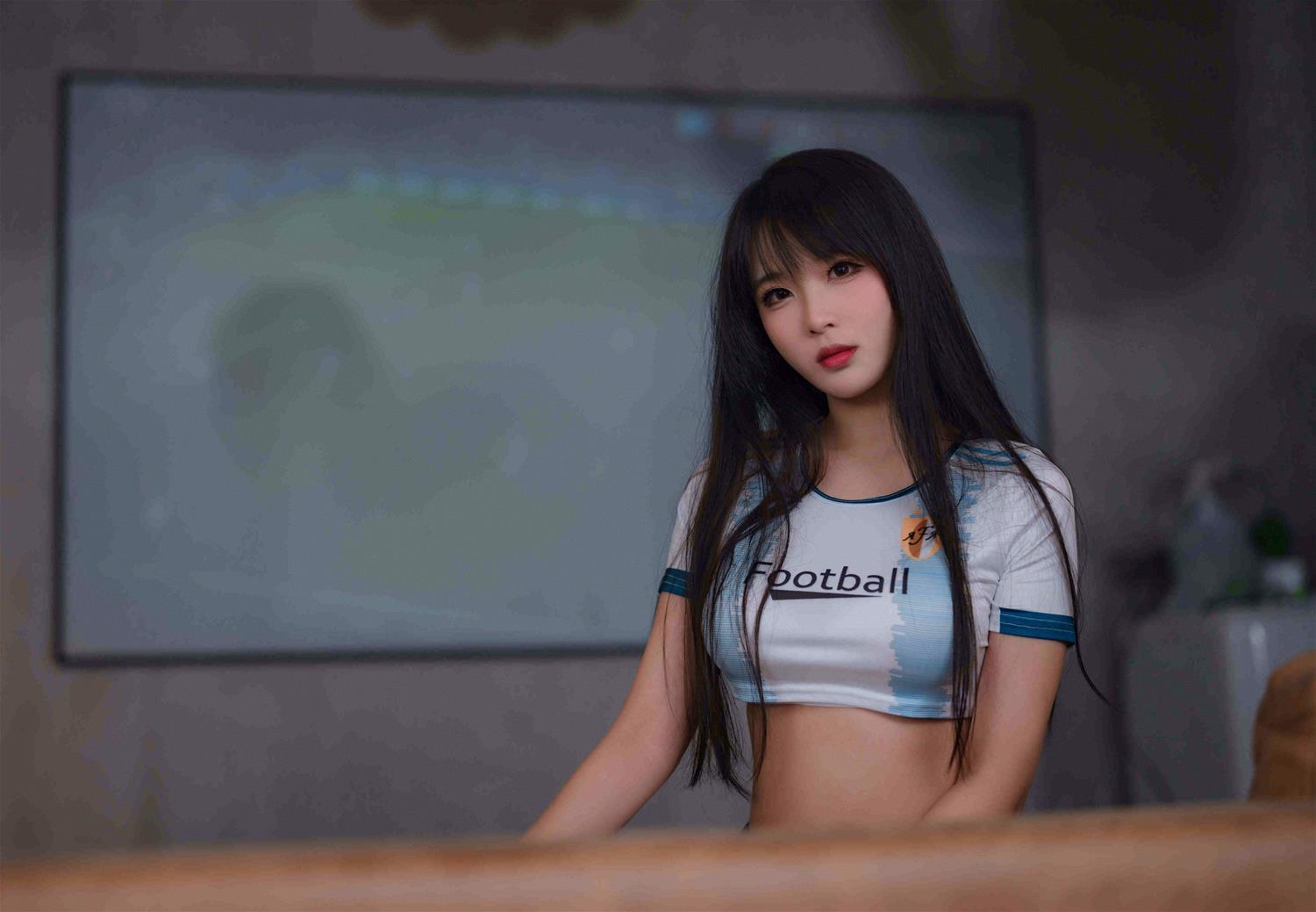 轩萧学姐 足球宝贝 [64P1V-253MB]