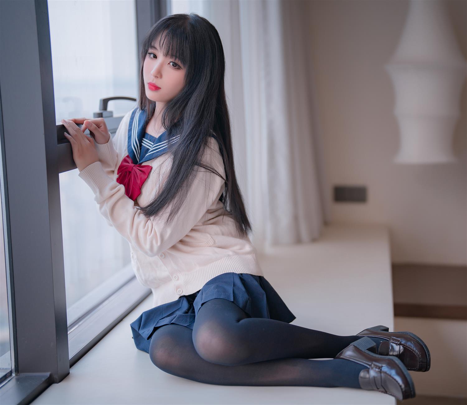 轩萧学姐 JK厚裤袜 [44P-167MB]