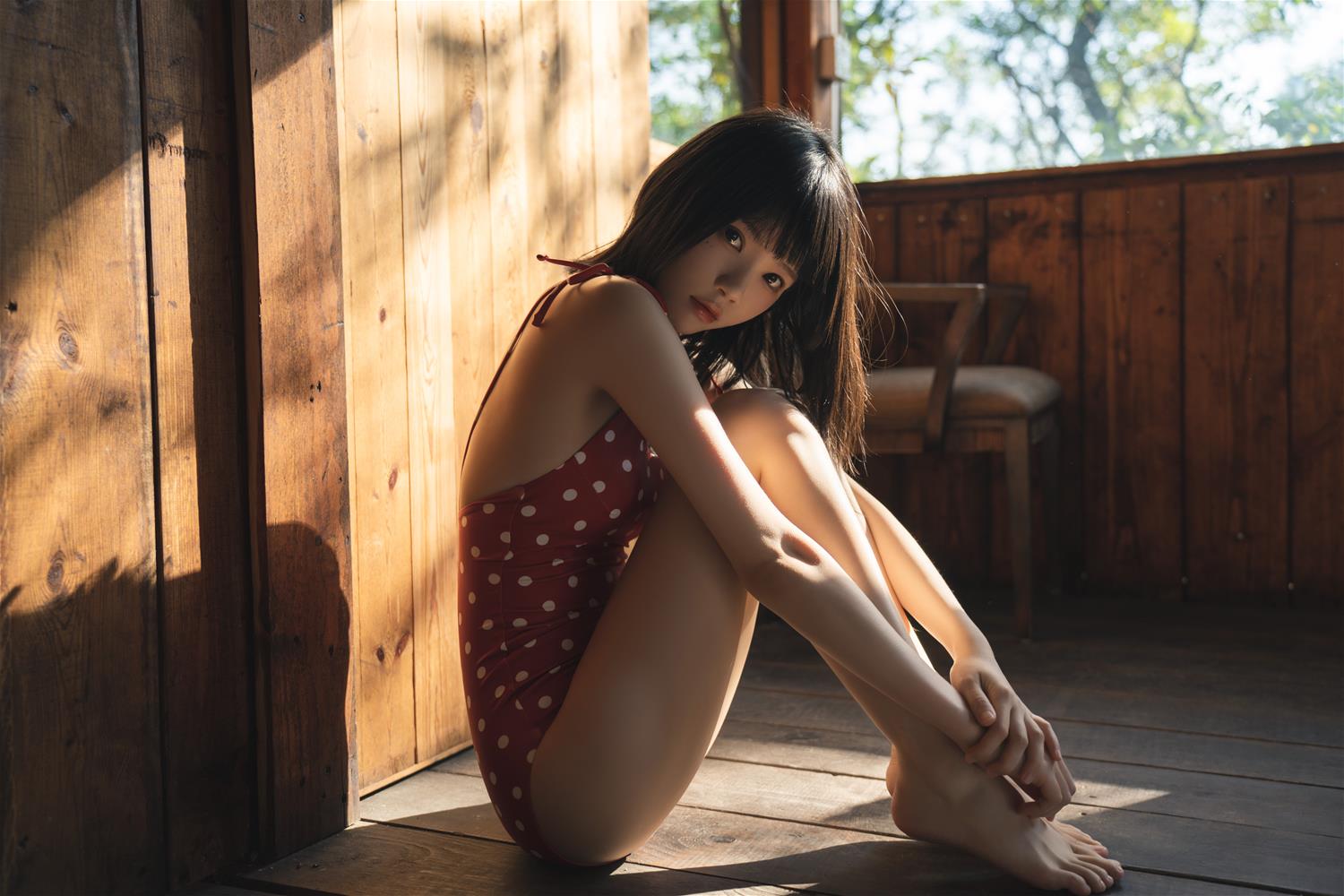 桜桃喵 红波点 [45P-311MB]