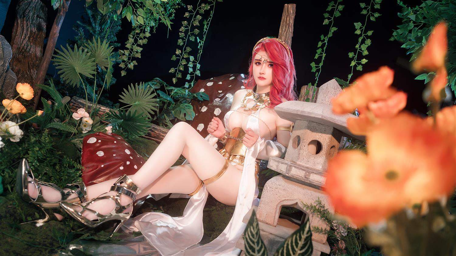 鹿八岁 哥布林女王 [81P1V-2.03GB]