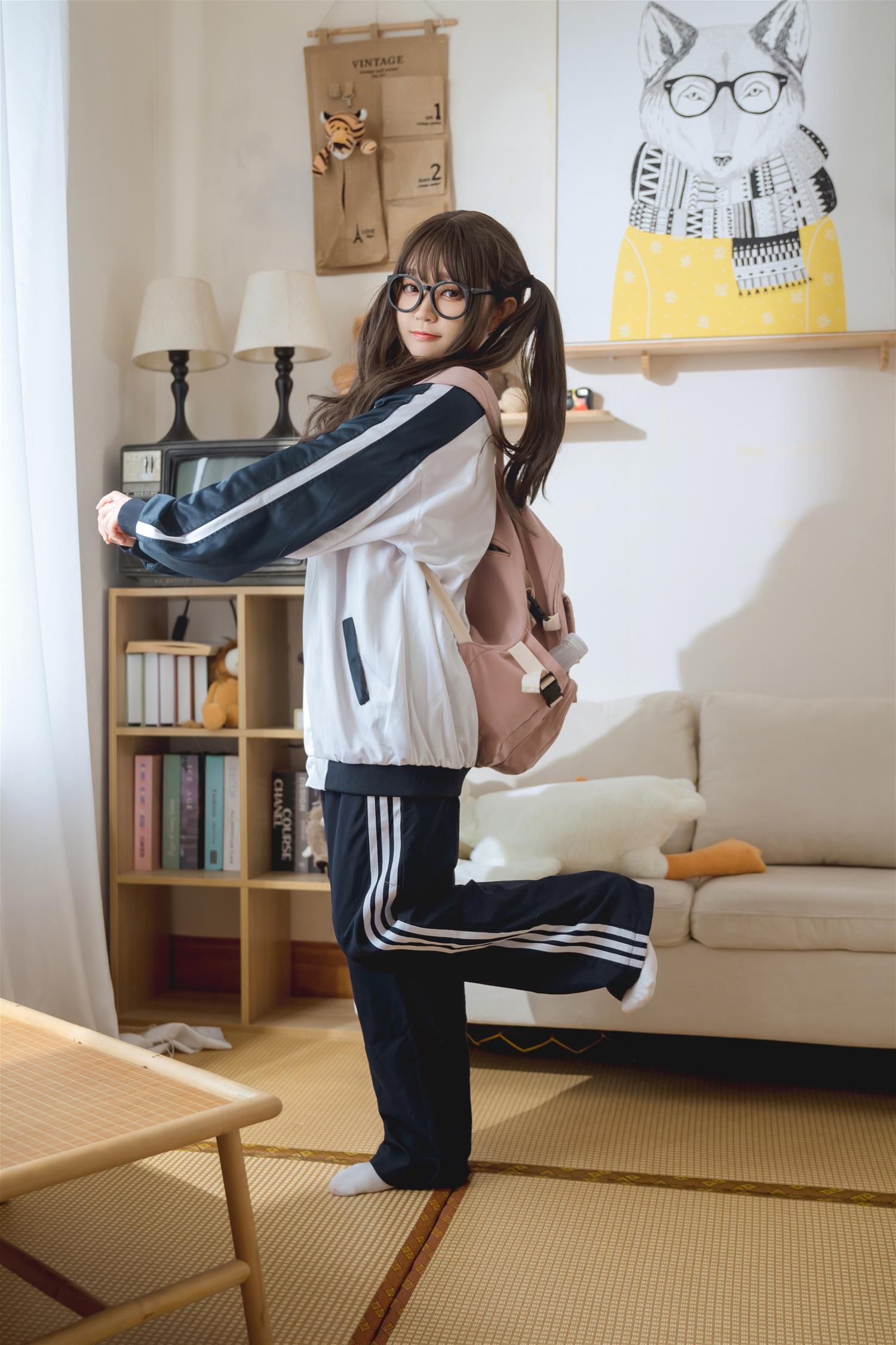 神沢永莉 家庭作业 [73P-263MB]