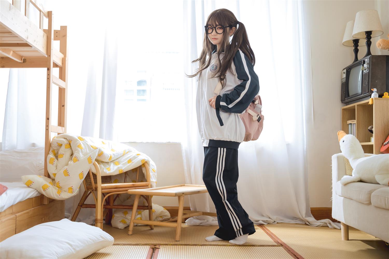 神沢永莉 家庭作业 [73P-263MB]