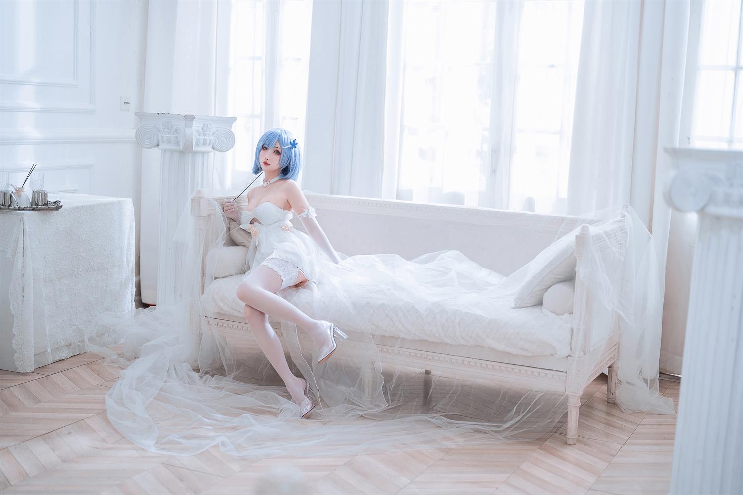 rioko凉凉子 恰巴耶夫礼服 [42P11V-986MB]