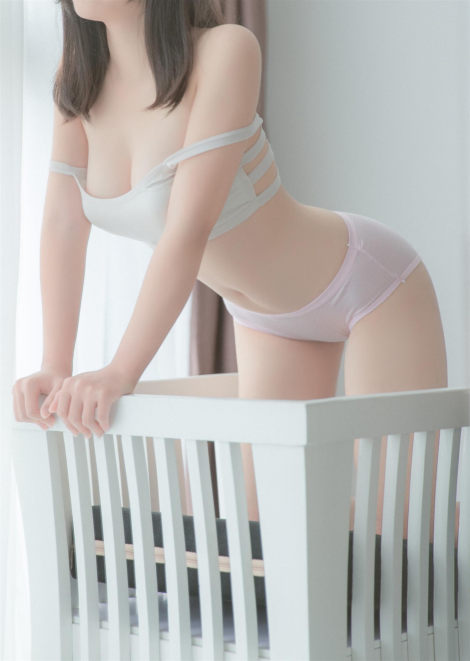 叉魅 探索南半球 [14P-119MB]