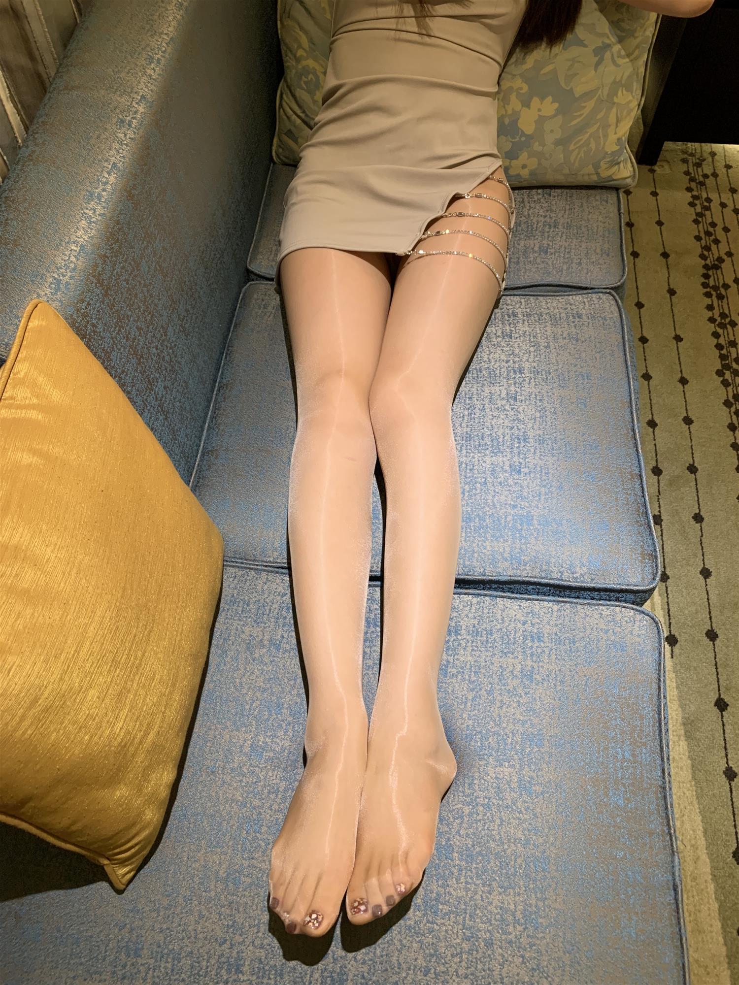 有你喵 丝袜合集 [1460P11V-6.40GB]