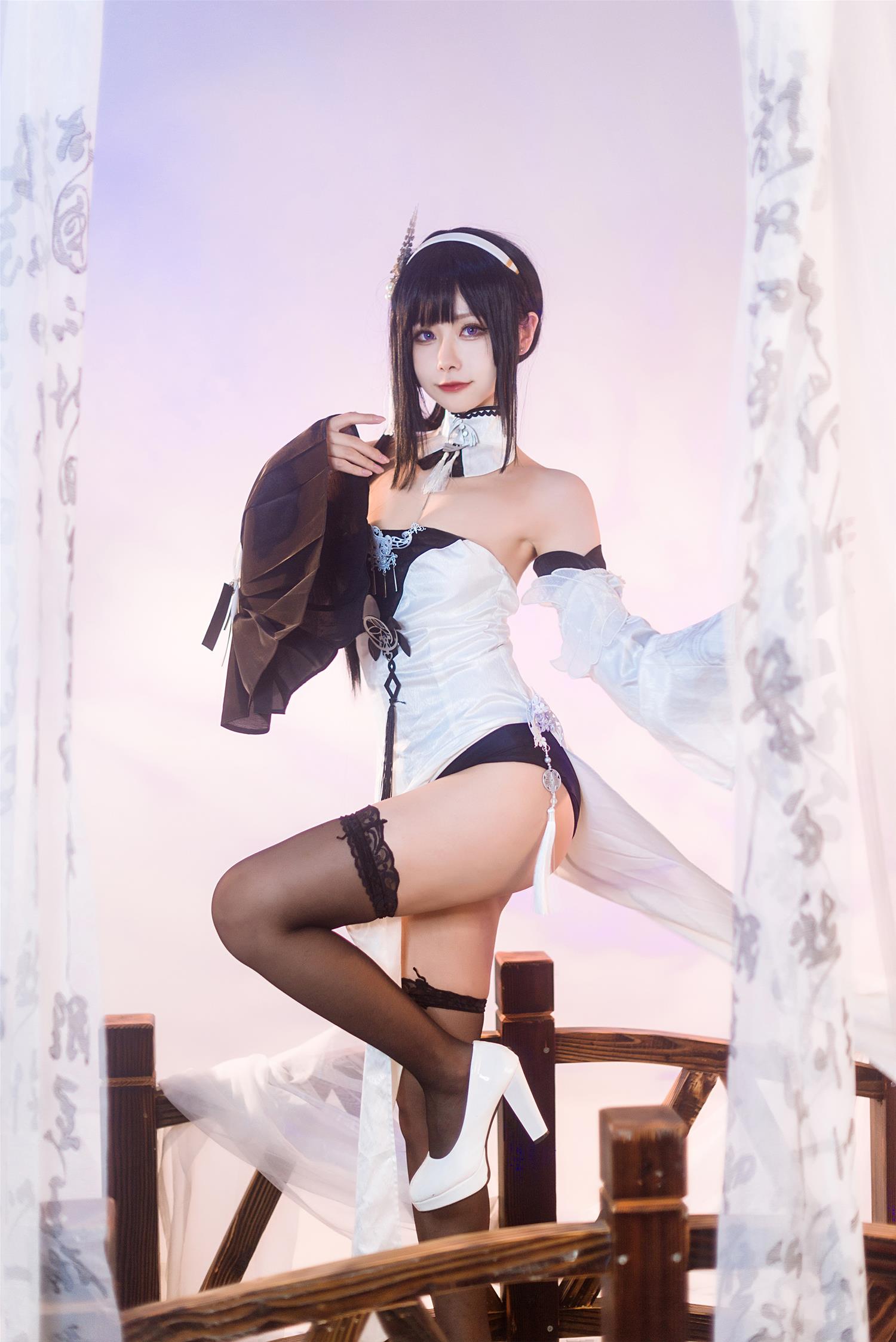 Momoko葵葵 碧蓝航线镇海 奇奢花苑 [24P-52MB]