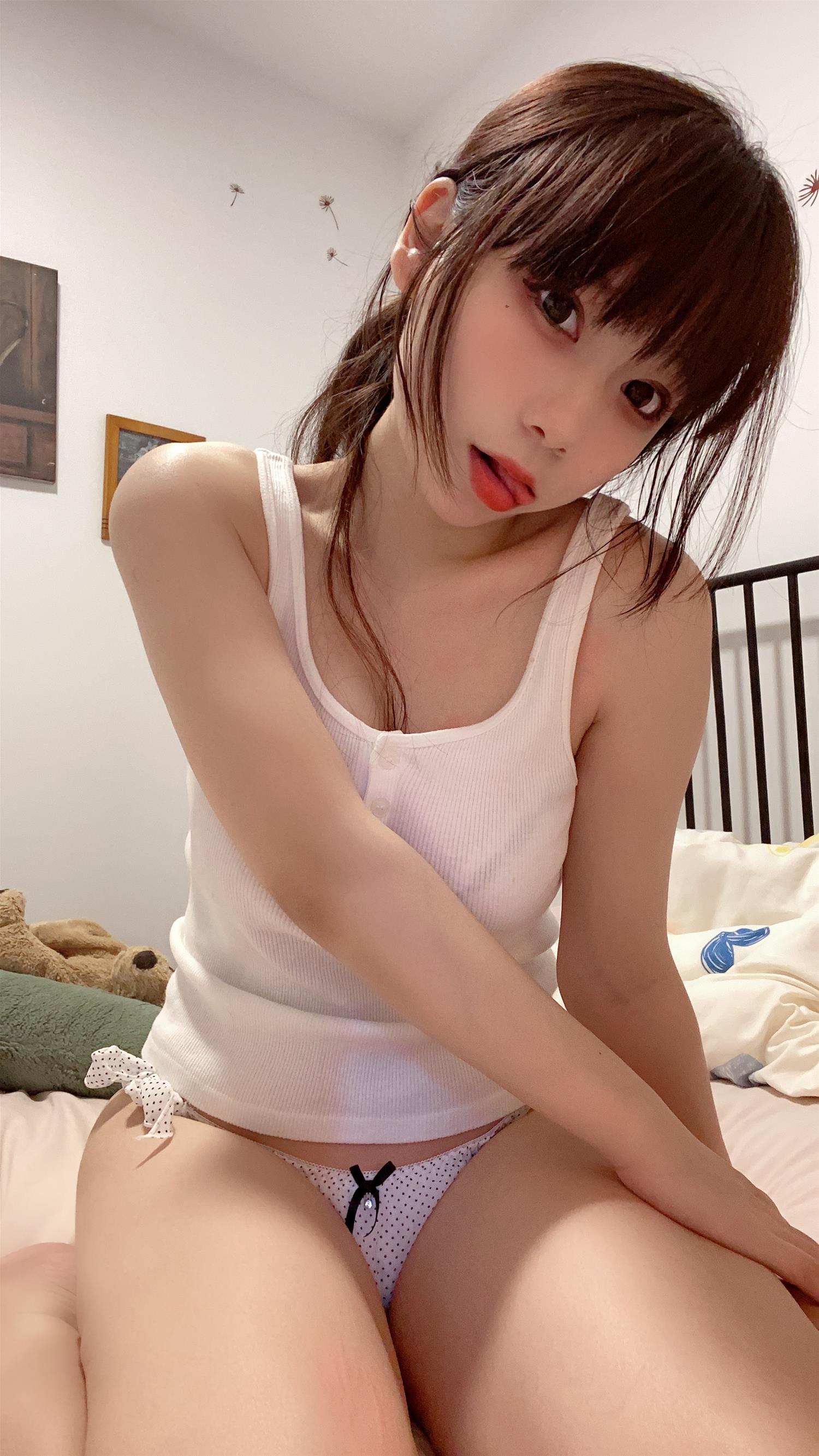 usejan（蓝蓝）夏日女友 [117P1V-293MB]