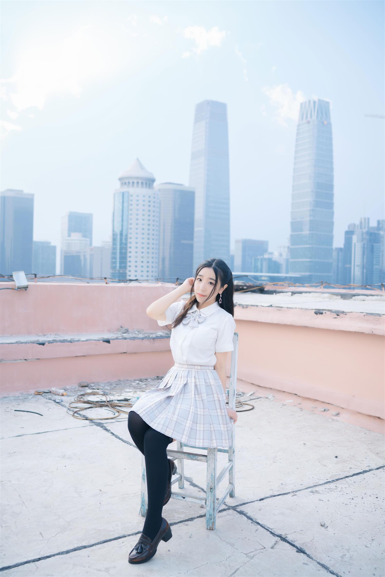 穆零Mu0 天台jk [21P-30MB]